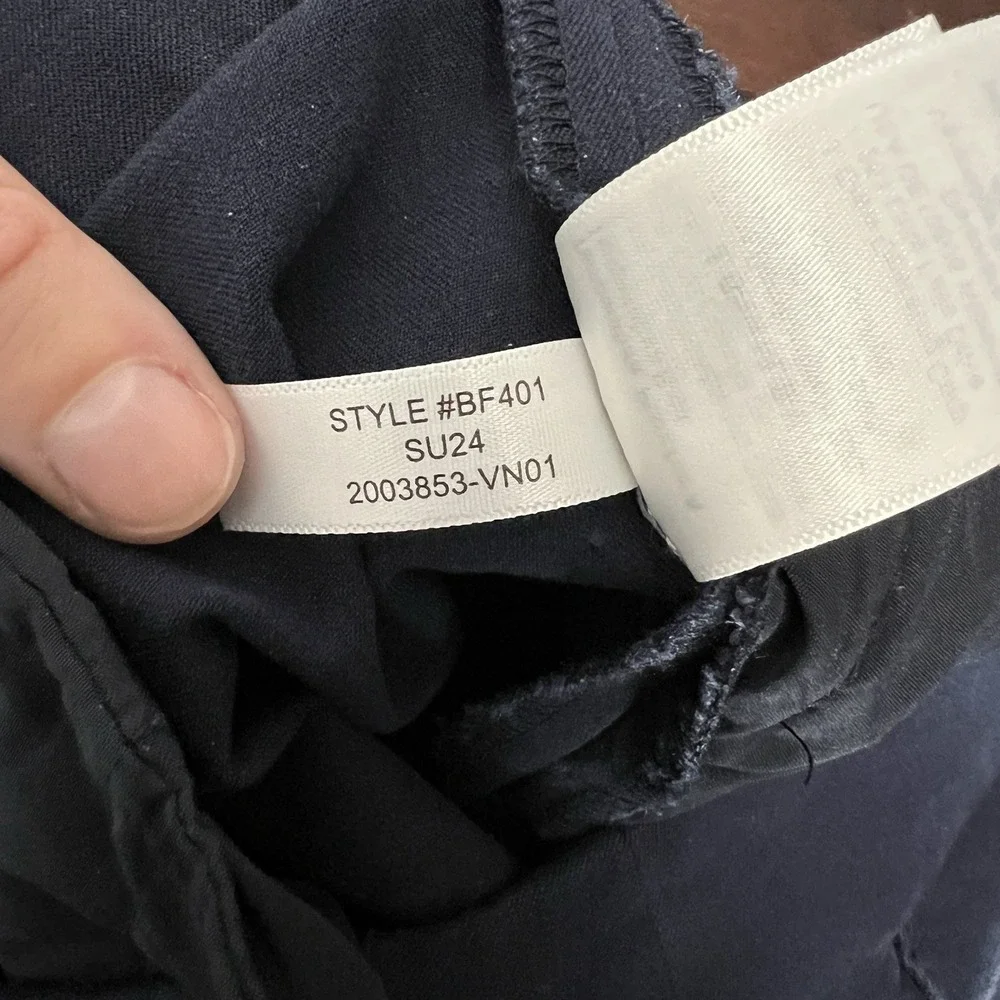 J. Crew Women's Size 4 Kate Straight Leg Pants Bi-Stretch Cotton Navy Blue BF401